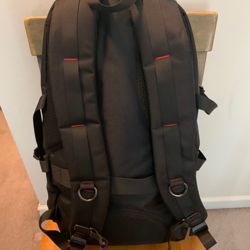 Tocode Laptop Backpack - Picture 2 of 3
